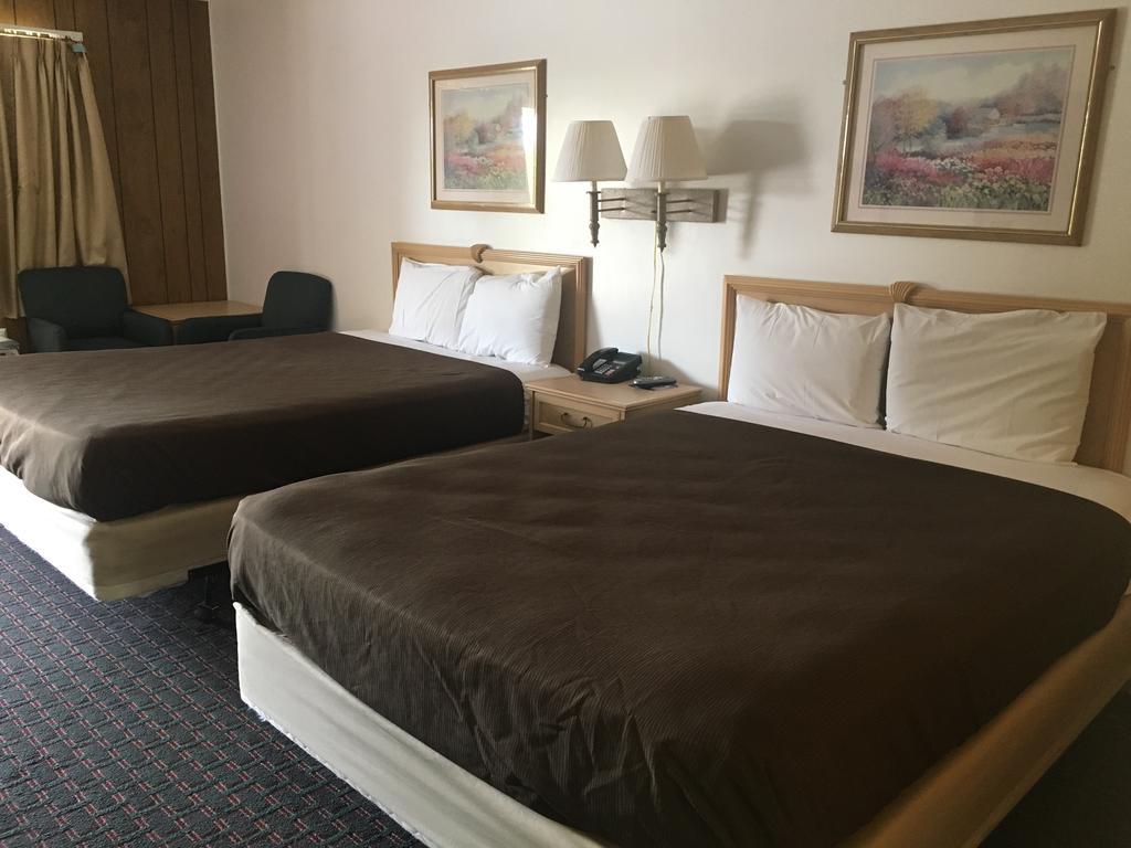 Royal Inn Motel Фронт-Ройал Екстер'єр фото
